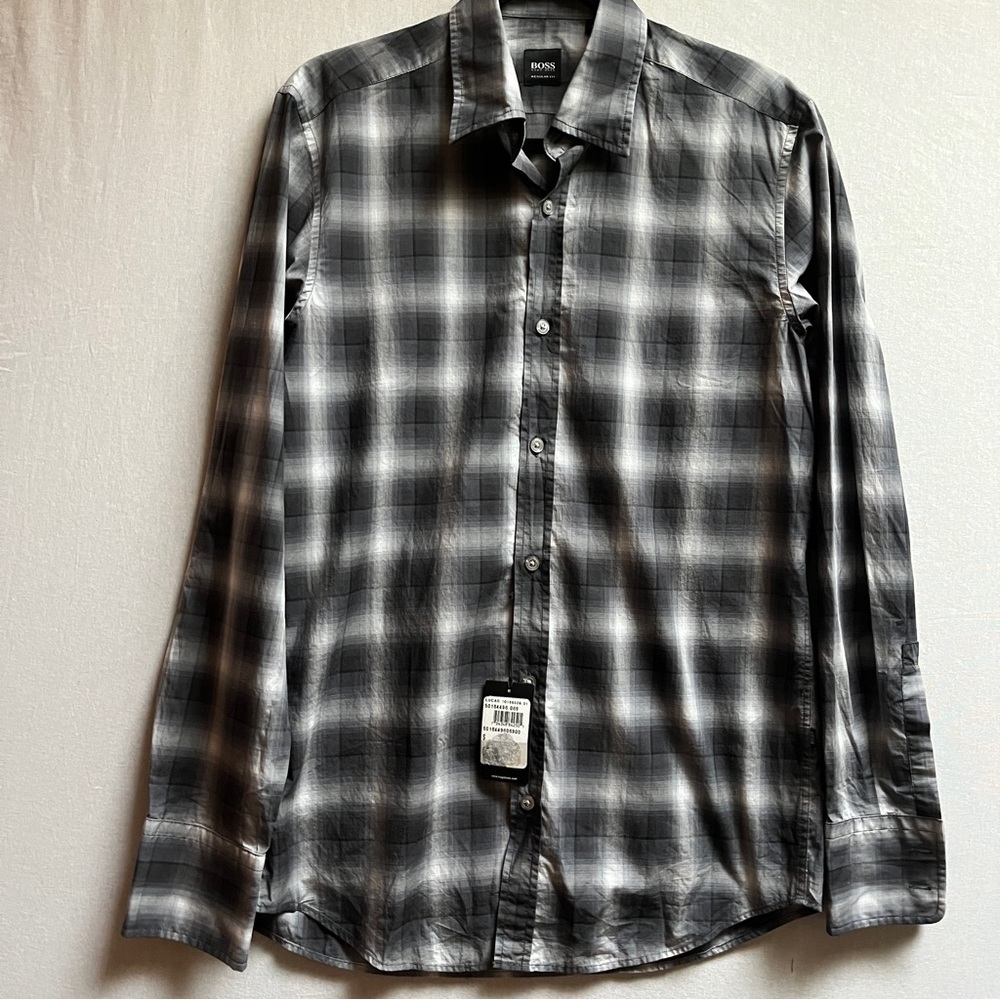 NWT BOSS Hugo Boss Men's Regular Fit Plaid Cotton Button Down Shirt S - Picture 1 of 8